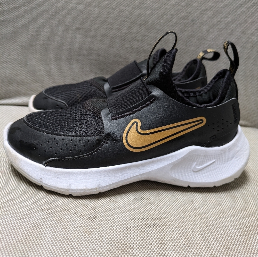 Nike Flex Runner 3 Black And Gold